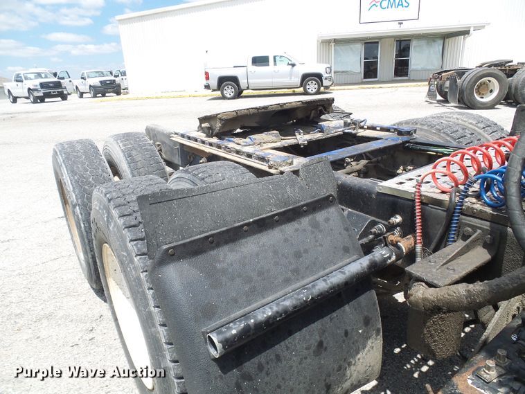 image for item DI0555 1999 Sterling A-Line semi truck