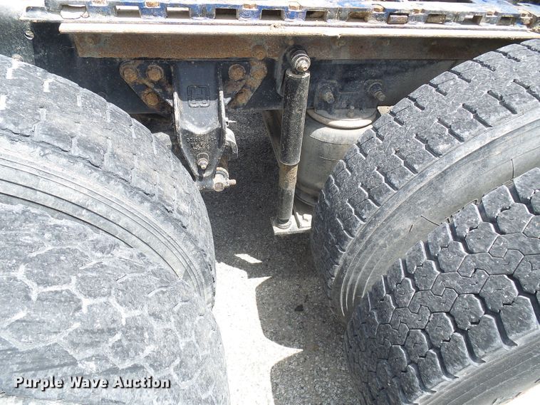 image for item DI0555 1999 Sterling A-Line semi truck