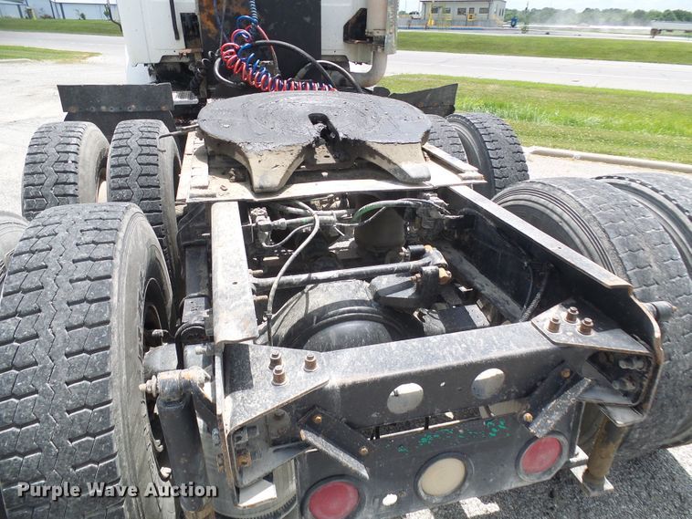 image for item DI0555 1999 Sterling A-Line semi truck