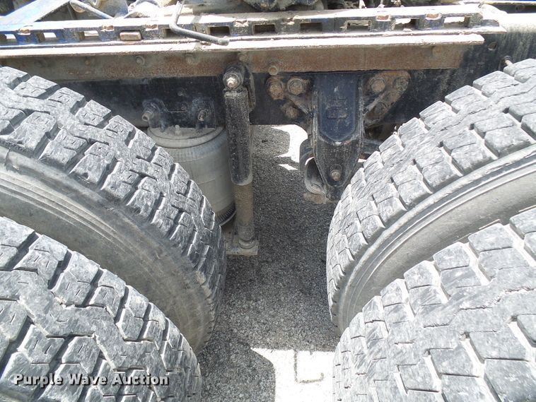 image for item DI0555 1999 Sterling A-Line semi truck