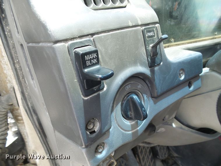 image for item DI0555 1999 Sterling A-Line semi truck