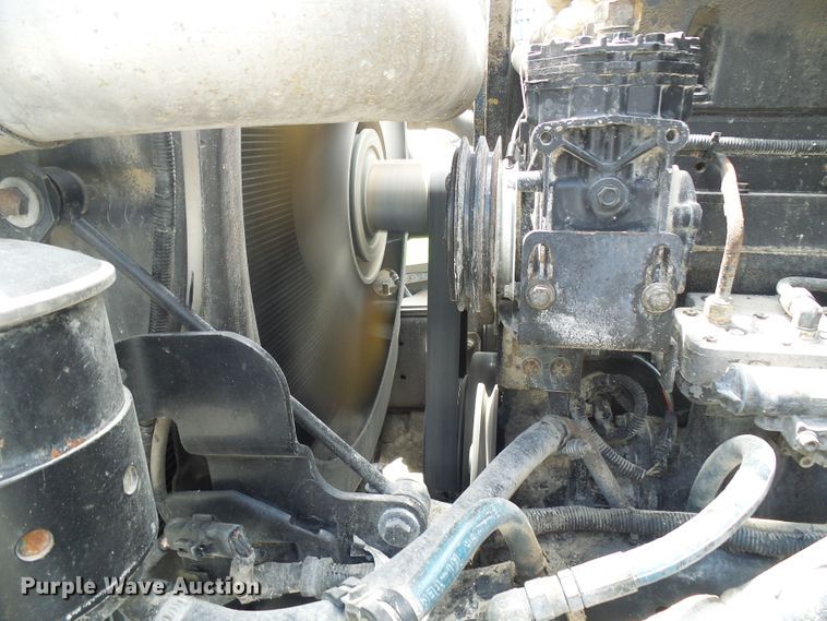 image for item DI0555 1999 Sterling A-Line semi truck