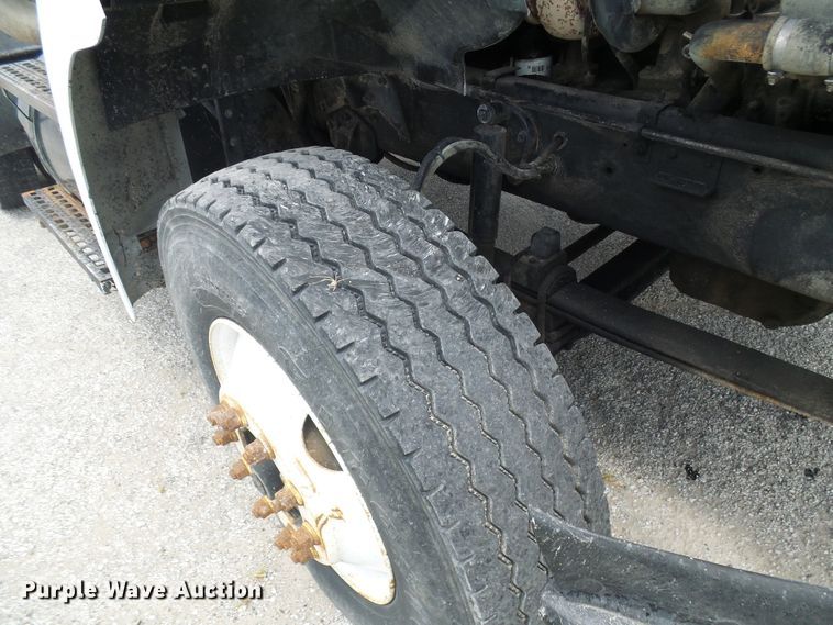 image for item DI0555 1999 Sterling A-Line semi truck