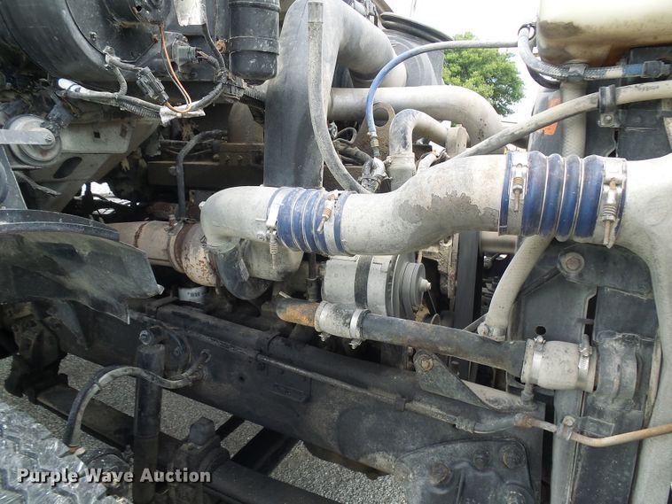 image for item DI0555 1999 Sterling A-Line semi truck