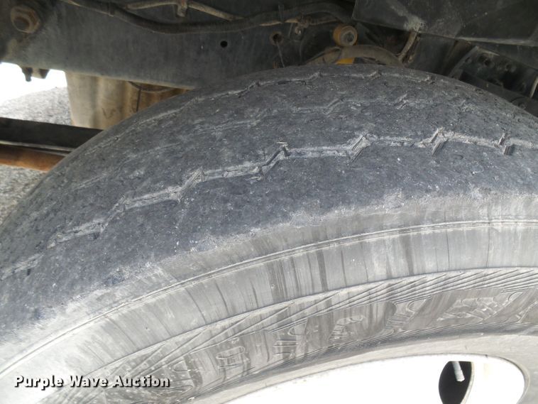 image for item DI0556 2004 Sterling A-Line semi truck