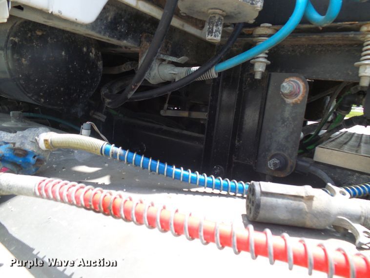 image for item DI0556 2004 Sterling A-Line semi truck