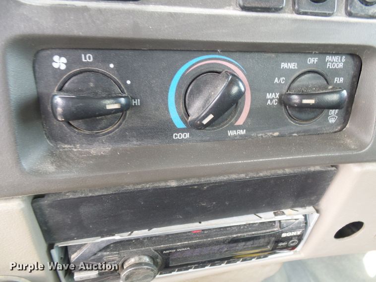 image for item DI0556 2004 Sterling A-Line semi truck