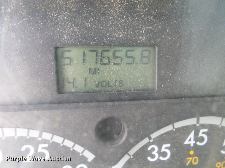 image for item DI0556 2004 Sterling A-Line semi truck