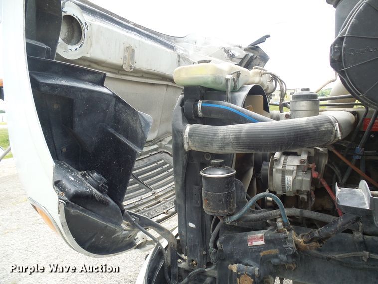 image for item DI0556 2004 Sterling A-Line semi truck