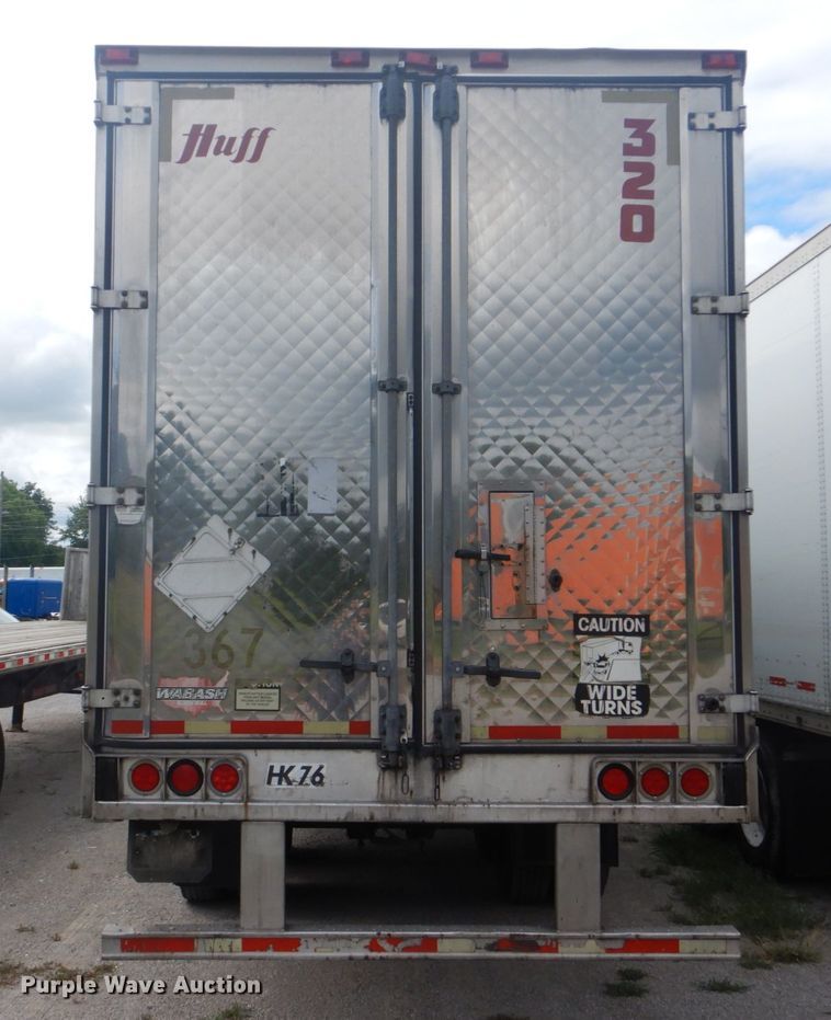 image for item DI2252 2007 Wabash National refrigerated van trailer