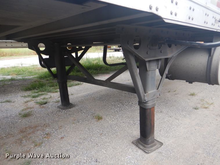 image for item DI2252 2007 Wabash National refrigerated van trailer