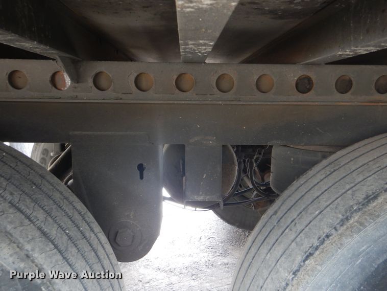 image for item DI2252 2007 Wabash National refrigerated van trailer