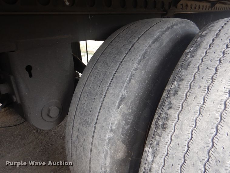 image for item DI2252 2007 Wabash National refrigerated van trailer