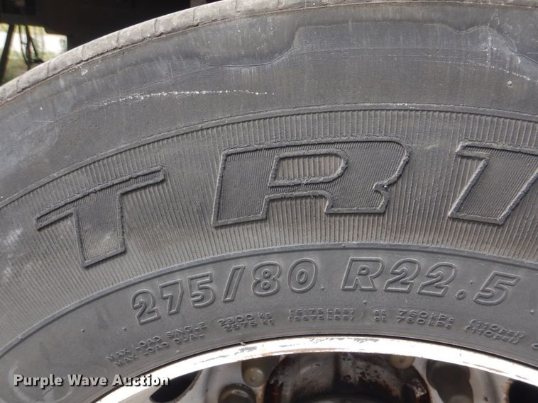 image for item DI2252 2007 Wabash National refrigerated van trailer