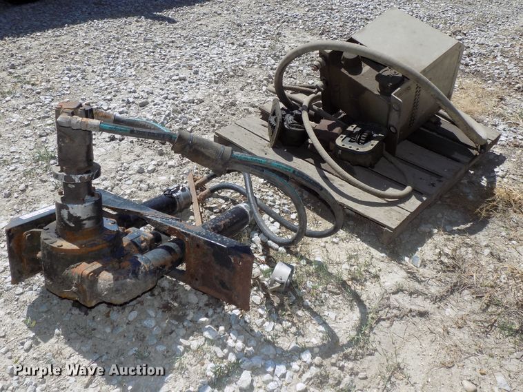 image for item DO9478 Truck parts