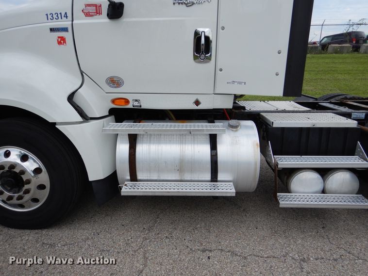 image for item DY9854 2013 International ProStar semi truck