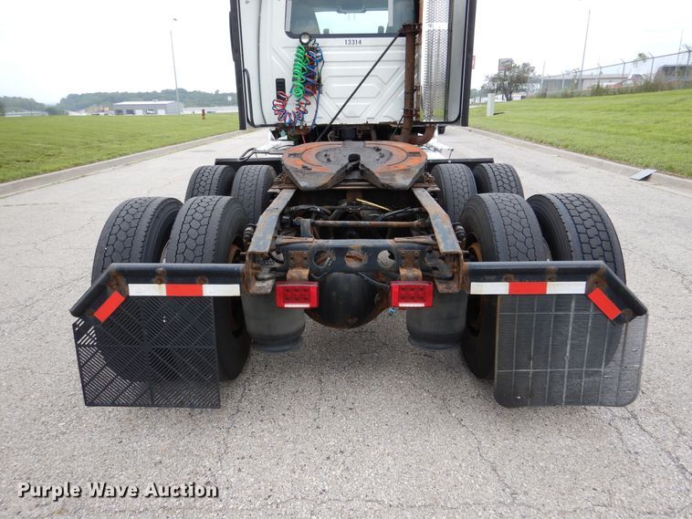 image for item DY9854 2013 International ProStar semi truck