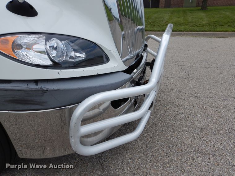 image for item DY9854 2013 International ProStar semi truck