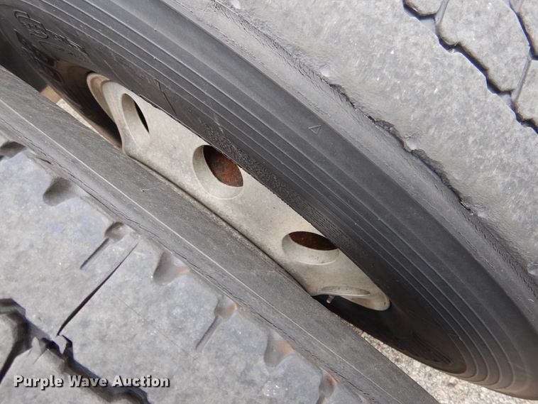 image for item DY9854 2013 International ProStar semi truck