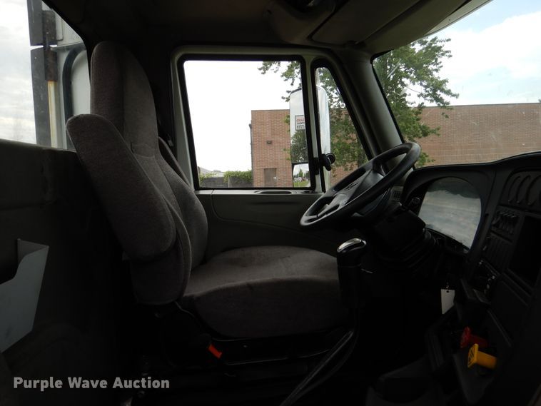 image for item DY9854 2013 International ProStar semi truck