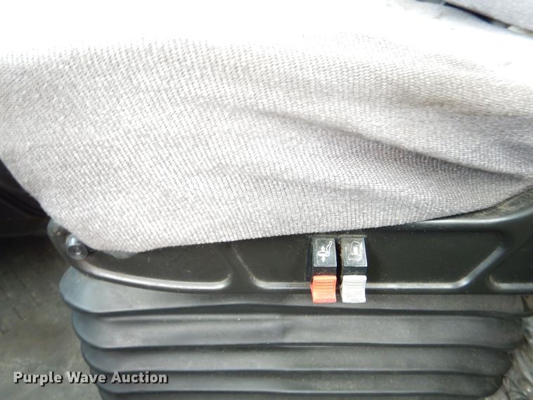 image for item DY9854 2013 International ProStar semi truck