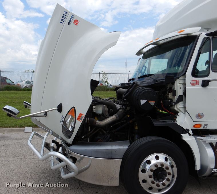 image for item DY9854 2013 International ProStar semi truck