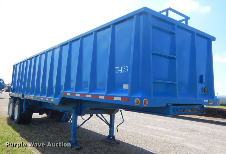 image for item ED9401 2011 Hitchcock AP32 end dump trailer