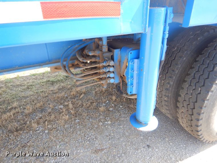 image for item ED9401 2011 Hitchcock AP32 end dump trailer