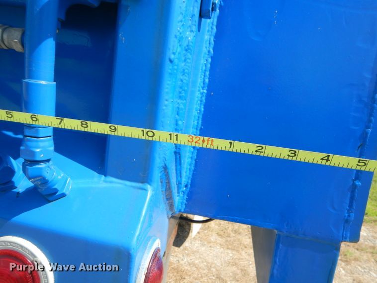 image for item ED9401 2011 Hitchcock AP32 end dump trailer