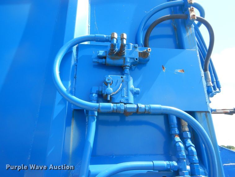 image for item ED9401 2011 Hitchcock AP32 end dump trailer