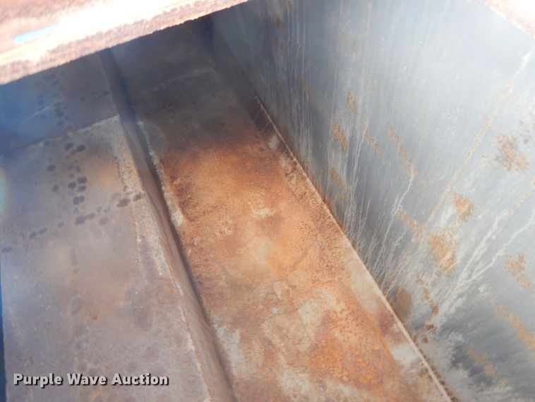 image for item ED9401 2011 Hitchcock AP32 end dump trailer