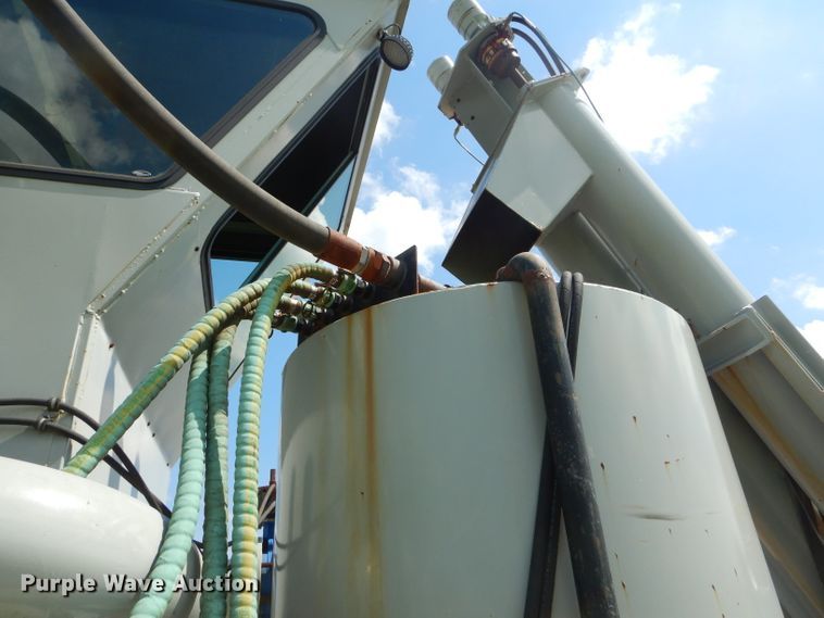 image for item ED9403 1994 Mertz blender trailer