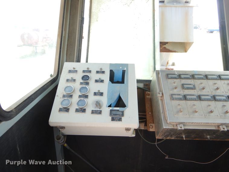 image for item ED9403 1994 Mertz blender trailer