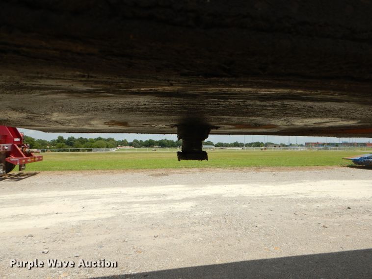 image for item ED9410 2001 Clement end dump trailer