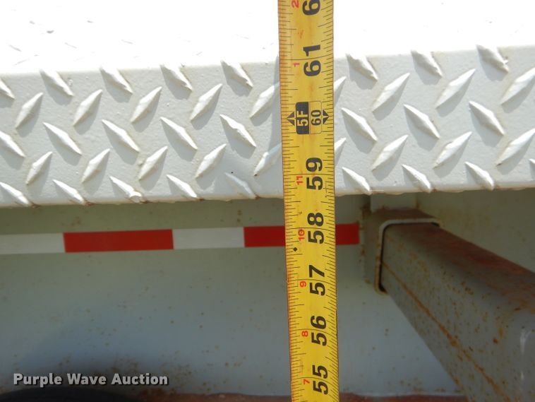 image for item ED9410 2001 Clement end dump trailer