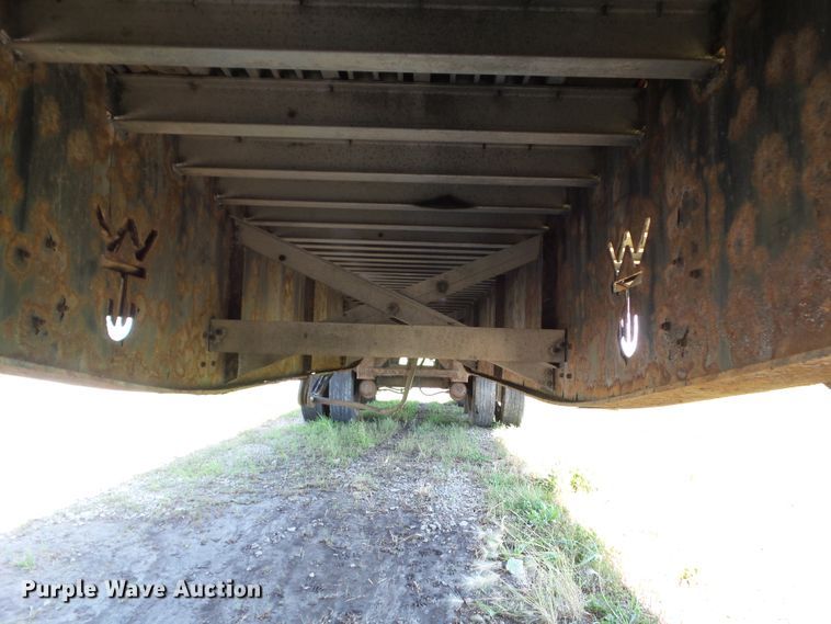 image for item EM9782 2006 Wilson CF-965 flatbed trailer