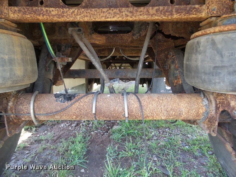 image for item EM9782 2006 Wilson CF-965 flatbed trailer