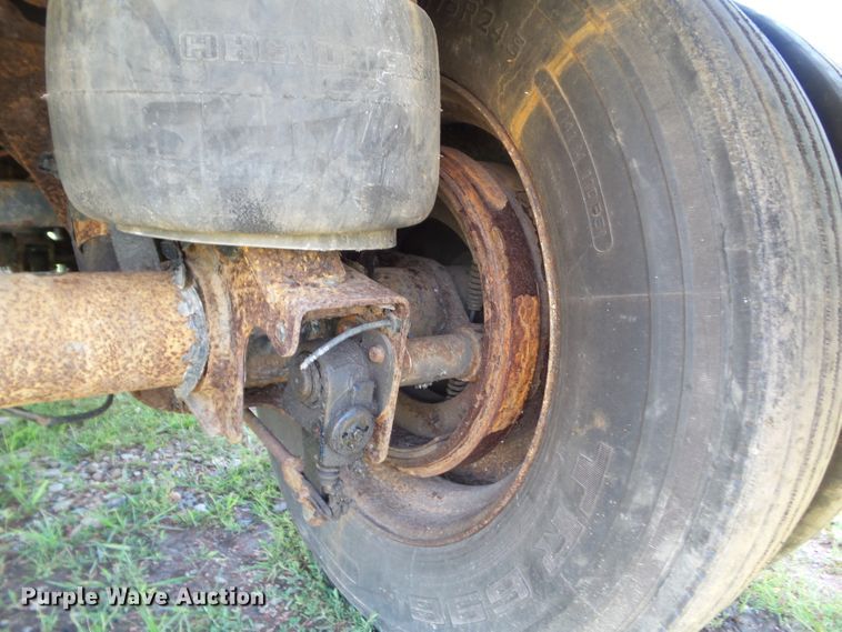 image for item EM9782 2006 Wilson CF-965 flatbed trailer