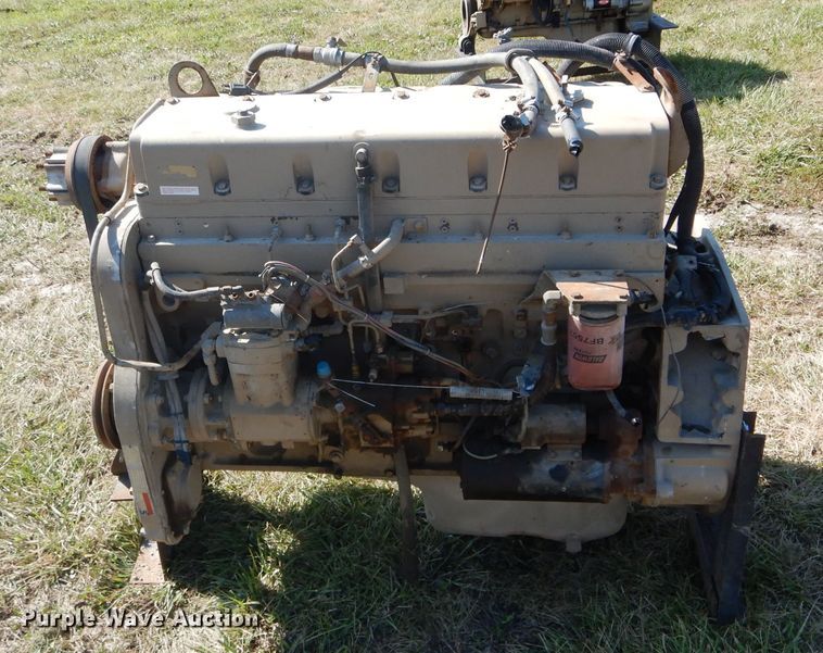 image for item FI9604 1997 Cummins LTA2700ACF six cylinder diesel engine