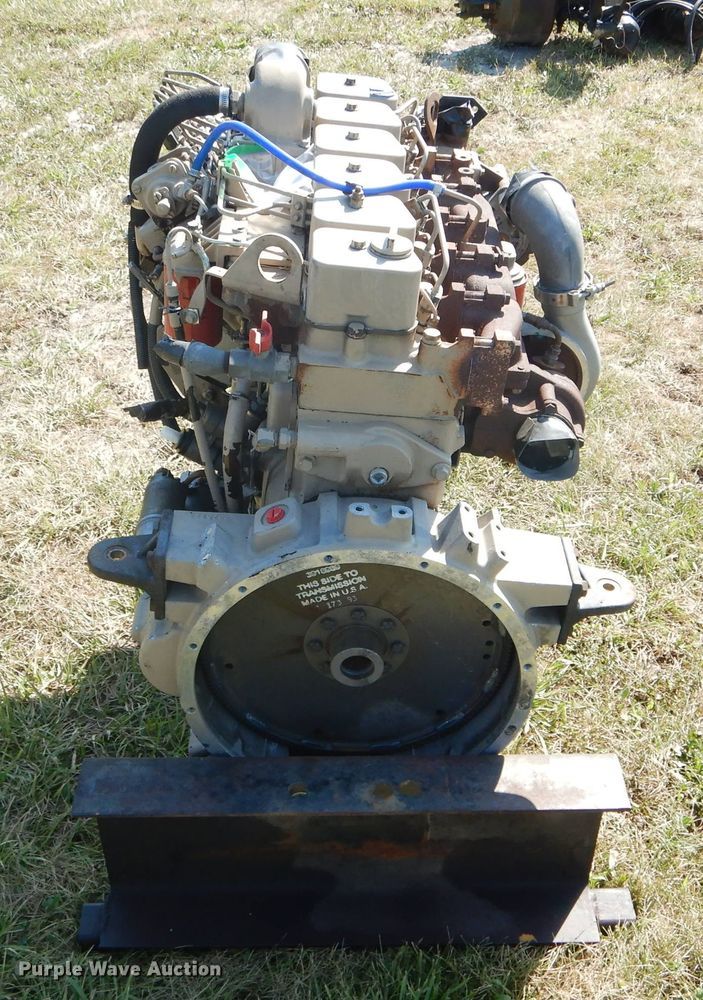 image for item FI9605 Cummins six cylinder diesel engine