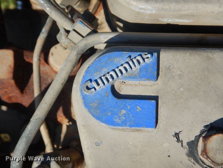image for item FI9605 Cummins six cylinder diesel engine