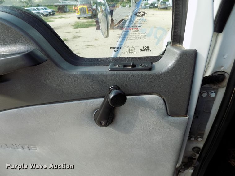 image for item FI9896 2011 Mack GU semi truck