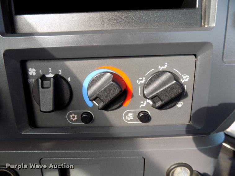 image for item FI9896 2011 Mack GU semi truck