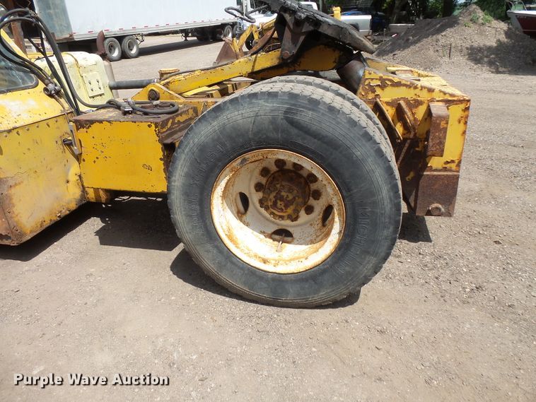 image for item FM9642 Lufkin LTT yard truck