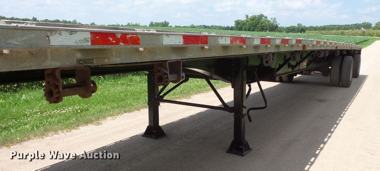 image for item FM9643 1999 Transcraft flatbed trailer