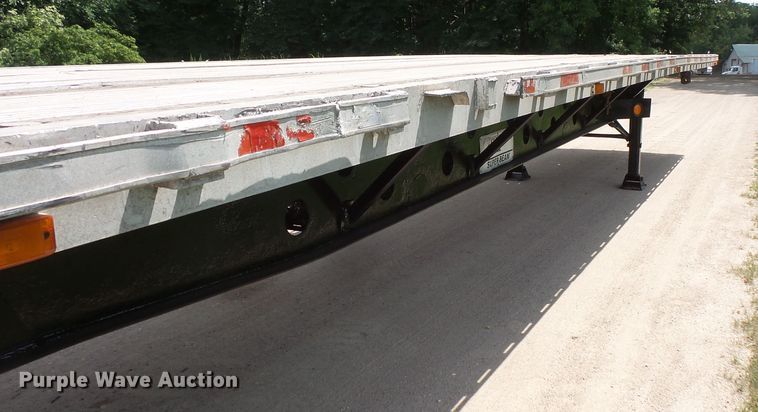image for item FM9643 1999 Transcraft flatbed trailer