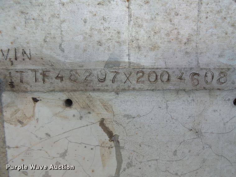 image for item FM9643 1999 Transcraft flatbed trailer