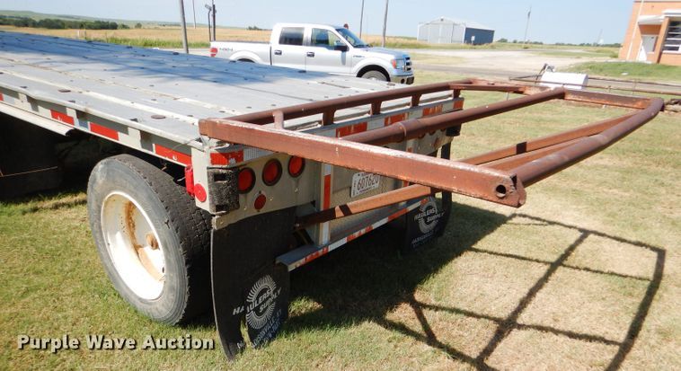 image for item FY9604 1982 City flatbed trailer