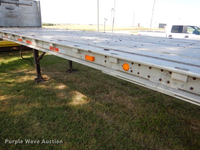 image for item FY9604 1982 City flatbed trailer