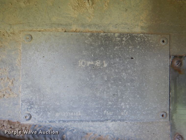 image for item FY9604 1982 City flatbed trailer